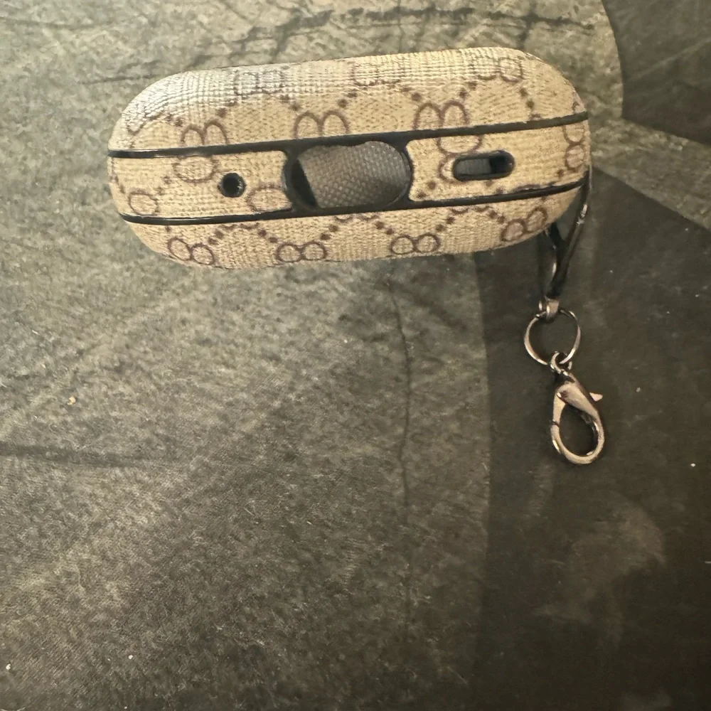 N/A shockproof keychain